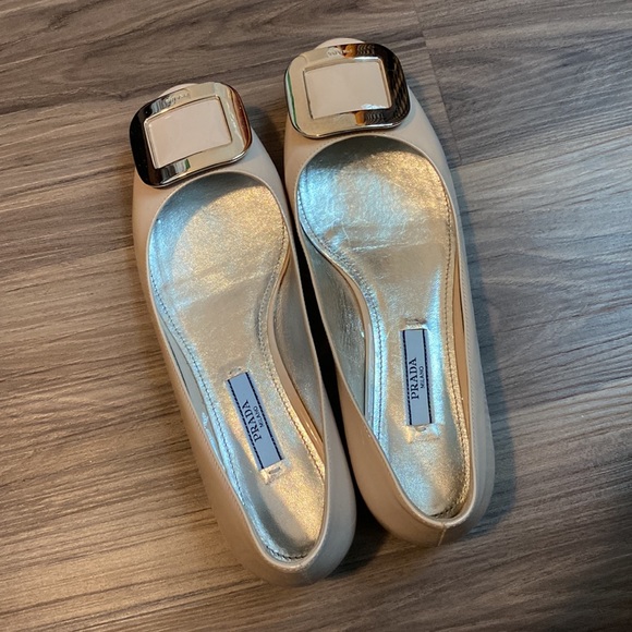 New Prada flats - Picture 4 of 5